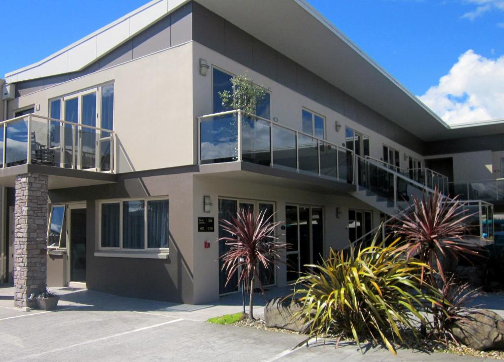 Stay 284 Rotorua - Refurbished Modern Accommodation Exterior foto